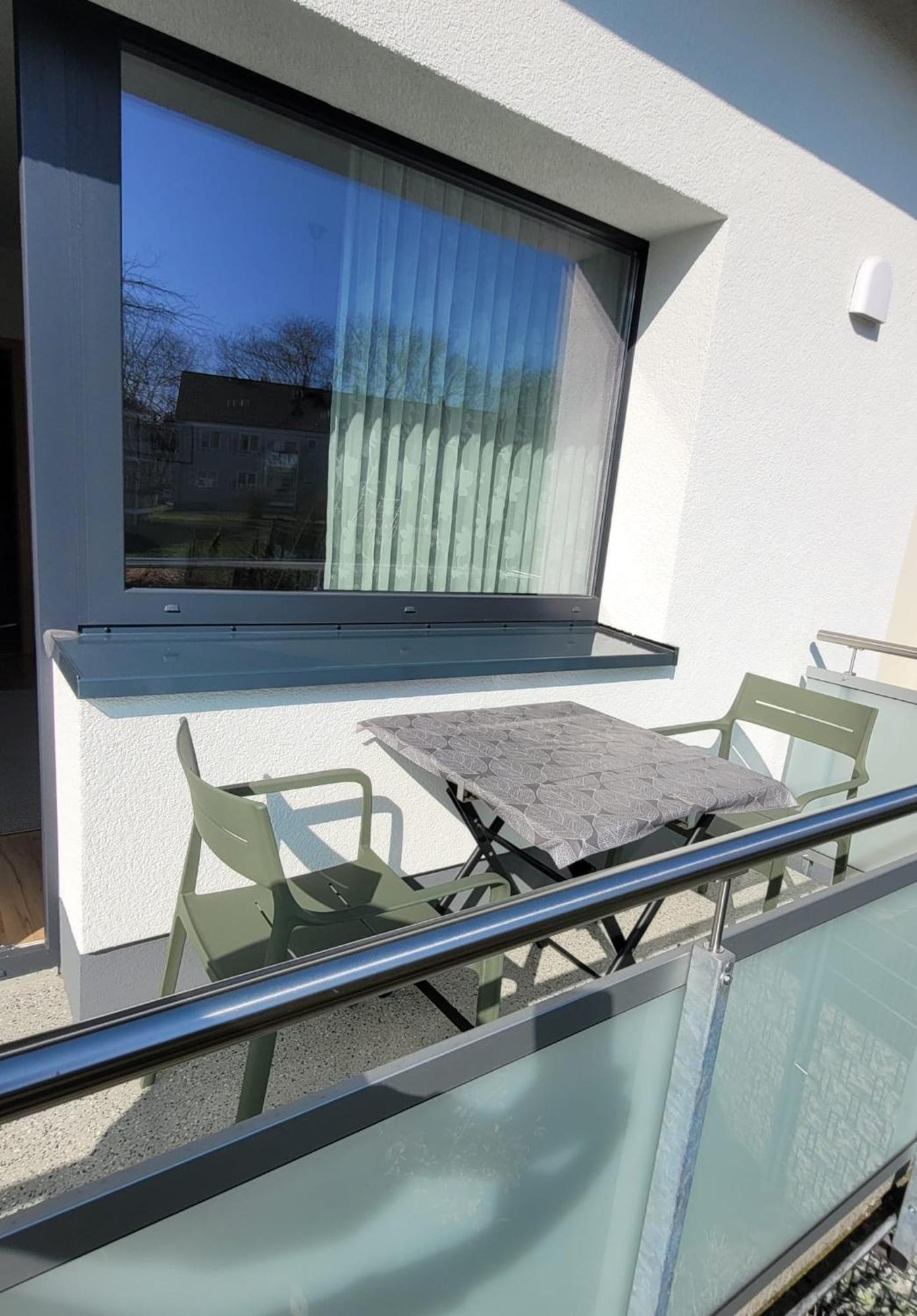 Ruhig Gelegene 2-Zi Fewo, Wallbox, Balkon Essen Dış mekan fotoğraf